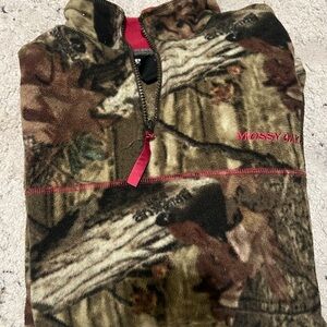 Mossy Oak Camouflage quarter zip